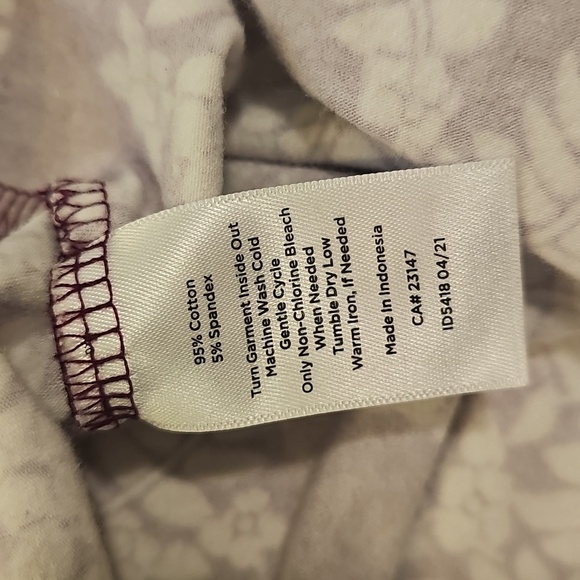 Talbots Chic Long Sleeve Floral Top - Plum and White - Picture 8 of 8